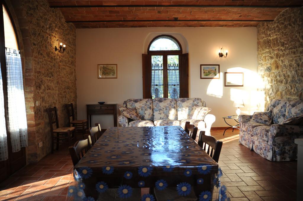 Agriturismo La Peschiera Casole dʼElsa Exterior foto